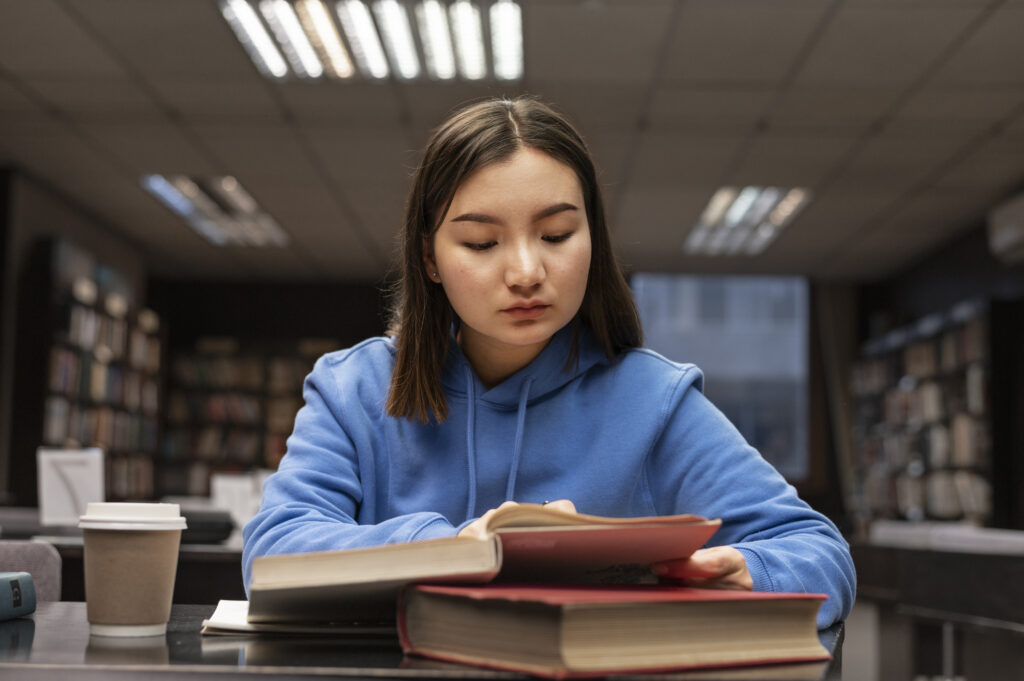 Membangun Proposal Disertasi yang Kokoh & Terarah